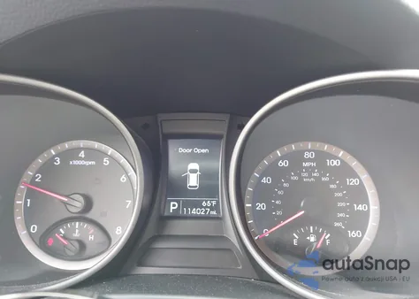 2015 Hyundai Santa Fe Sport 2.4L z USA, uszkodzony, nr VIN 5XYZTDLB2FG300578